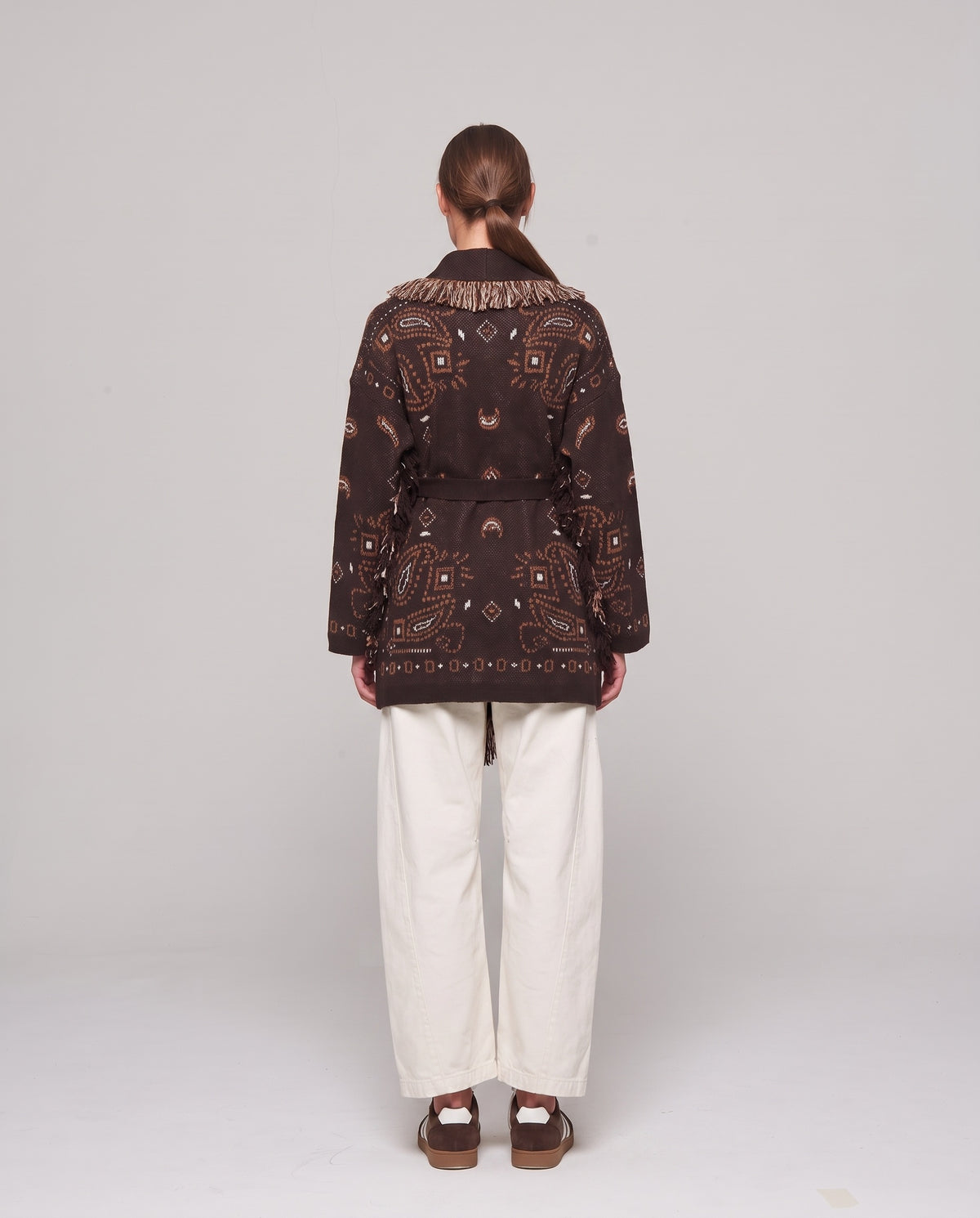 MARILU - CARDIGAN LUNGO CON FRANGE SCOLLO E DIETRO
