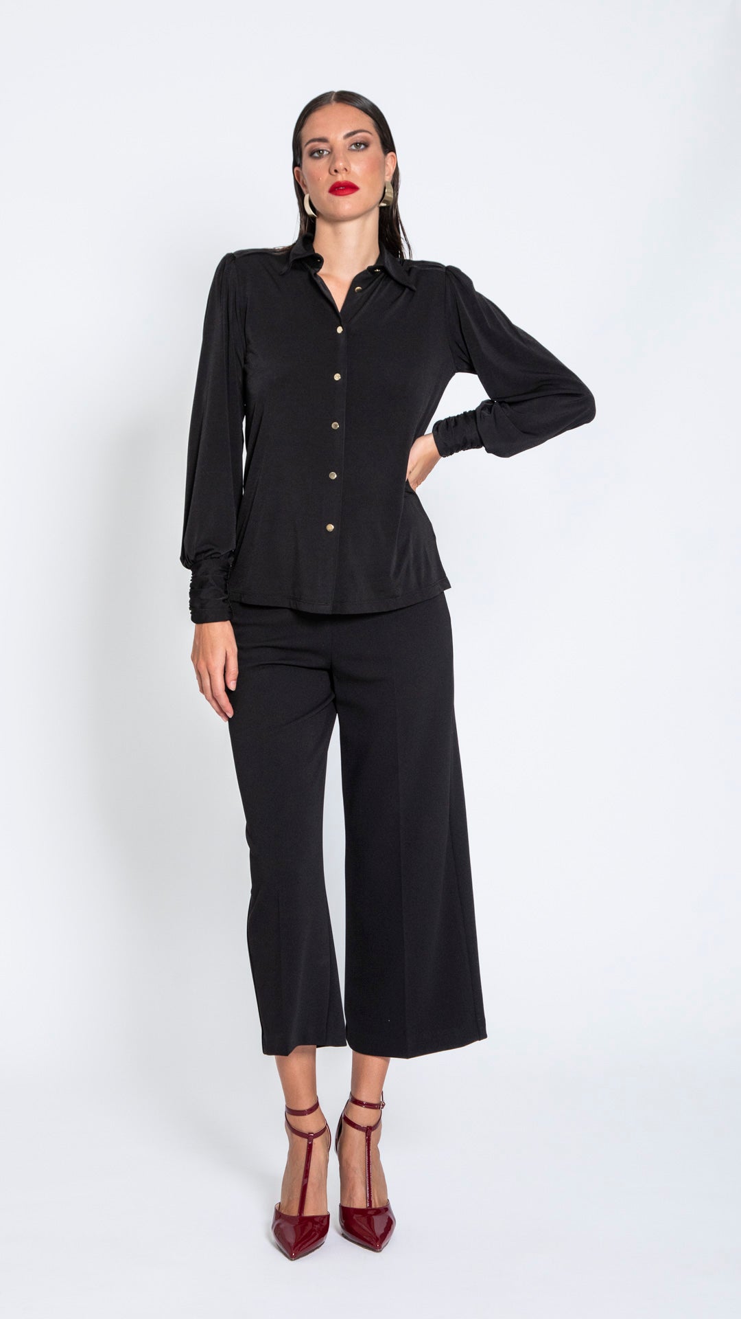 SERIE - PANTALONE LARGO CORTO