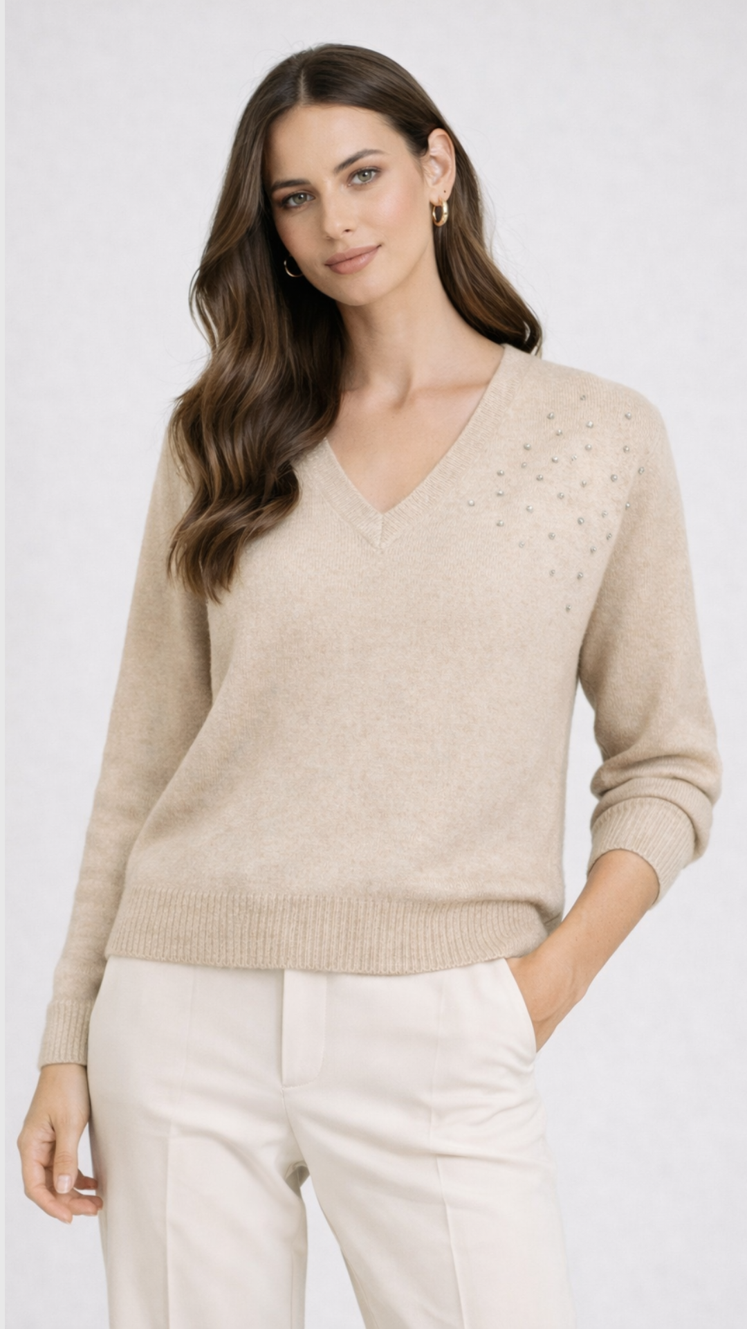 MIA - MAGLIA SCOLLO V CON APPLICAZIONE STRASS